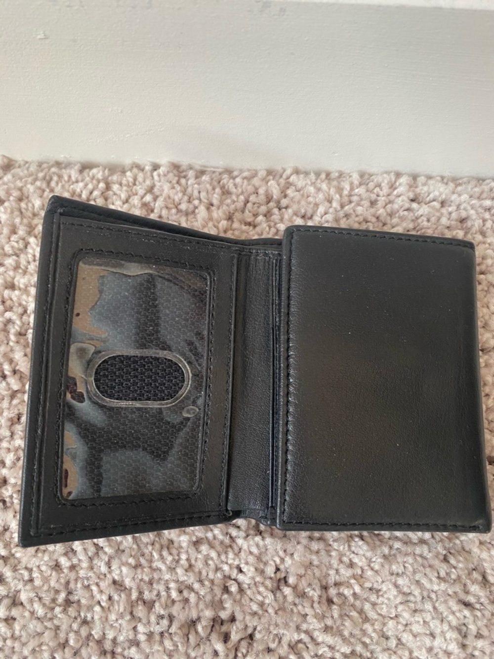 Fossil Ingram Trifold Black Leather Men's Wallet - Picture 4 of 7